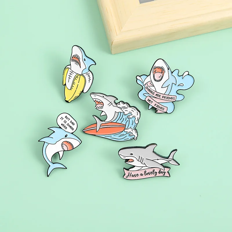 

Dear-you Cartoon Creative Cute Shark Letter Series Alloy Paint Brooch Accessories Personality Shark Open Mouth Shape Badge