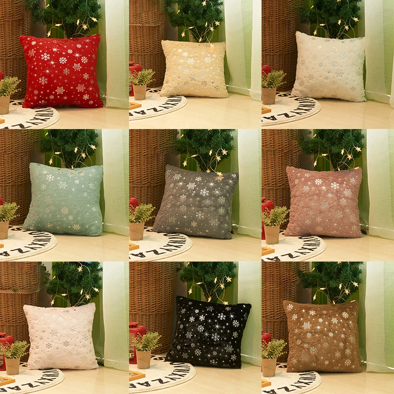

1PC Christmas Decorative Pillows Cover Snow Snowflake Christmas Cushion Cover Plush Sofa Pillowcase Case Home Decor No Pillow