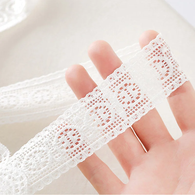 

2 pieces lace bra wrap around the chest bottoming suspender underwear vest female