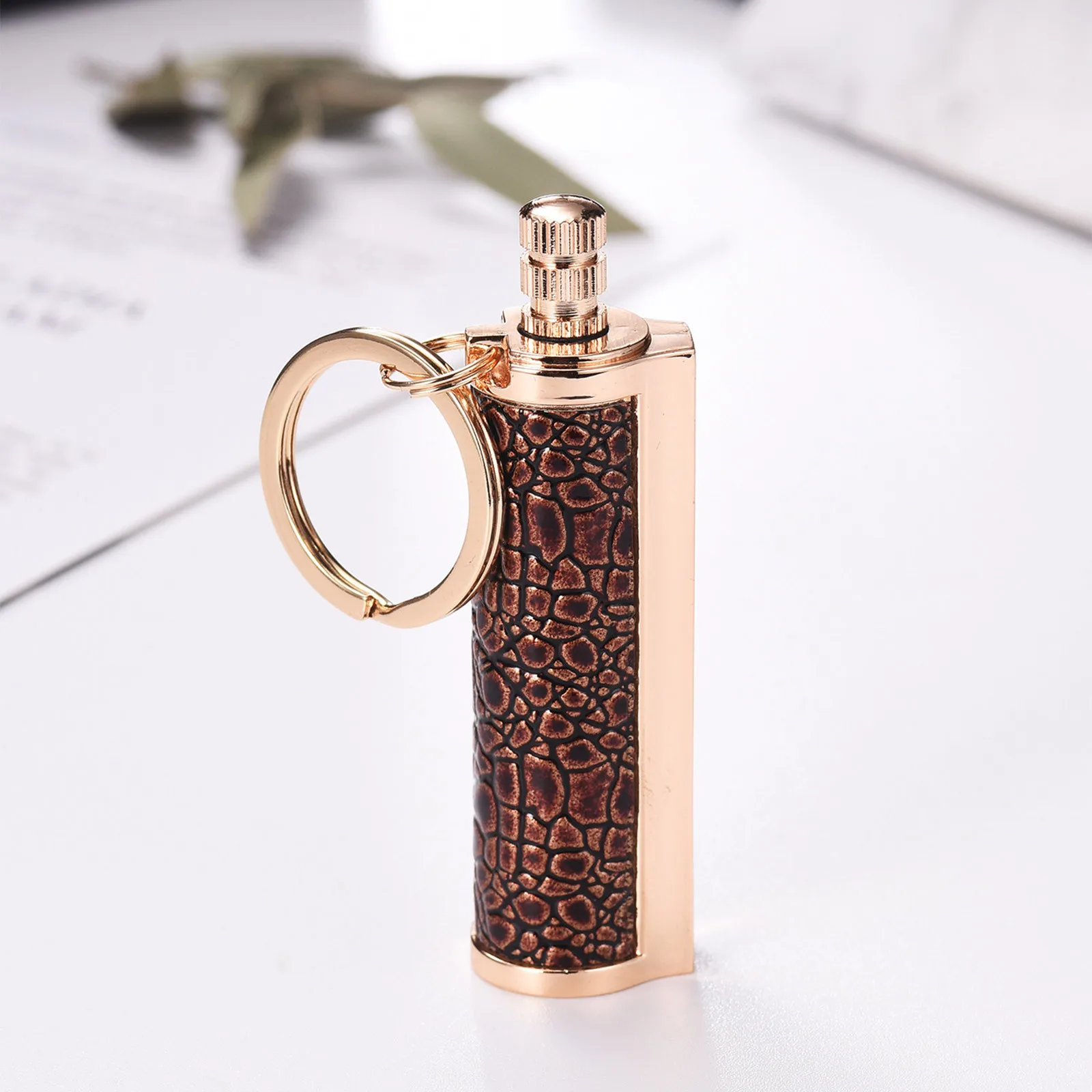 

Outdoor Waterproof Portable Lighter Bottle Keychain With Containing Cotton Core