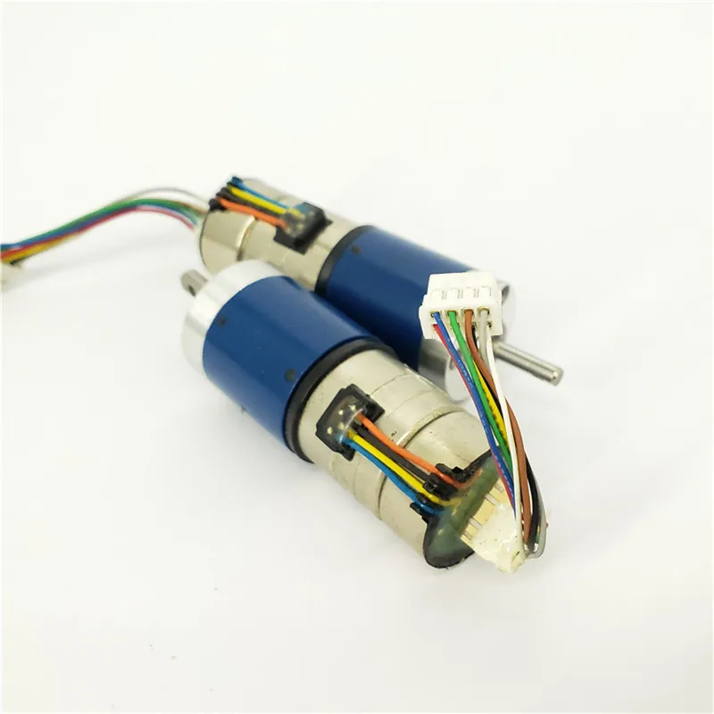 2 phase 4 wire planetary stepper motor 18 degree 20mm metal gear large torque | DC Motor