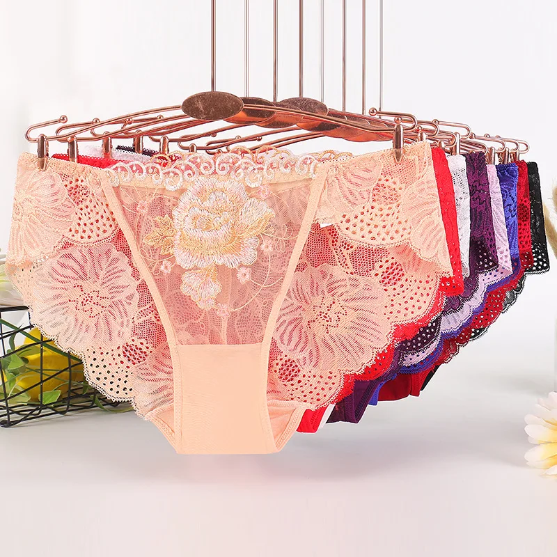 

Ladies sexy lace Underwear female embroidery flower big yards of cotton fork breathable briefs