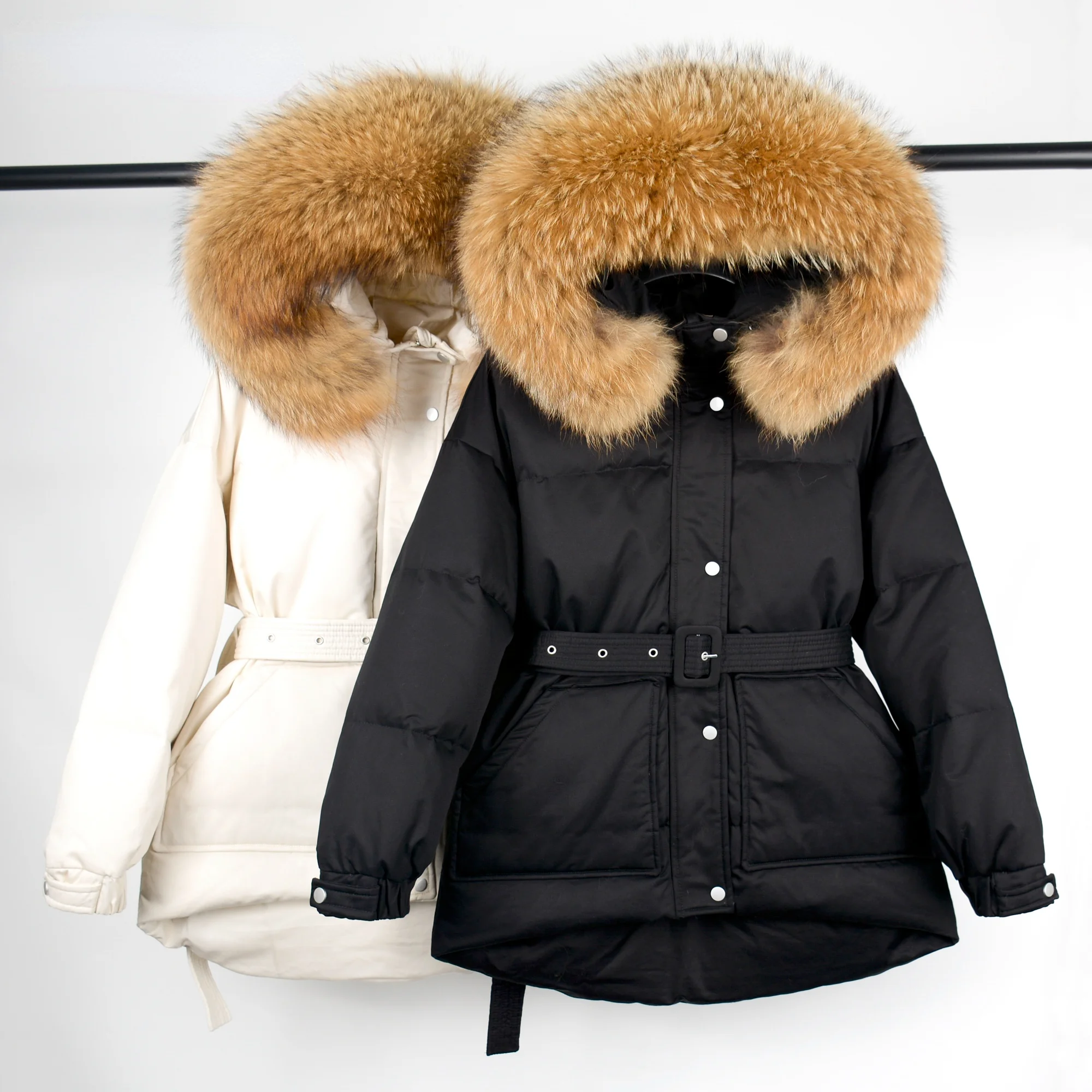 

Women's Duck Down Coat Natural Raccoon Fur Hooded Thick Coat White Parka Winter Clothing 90%