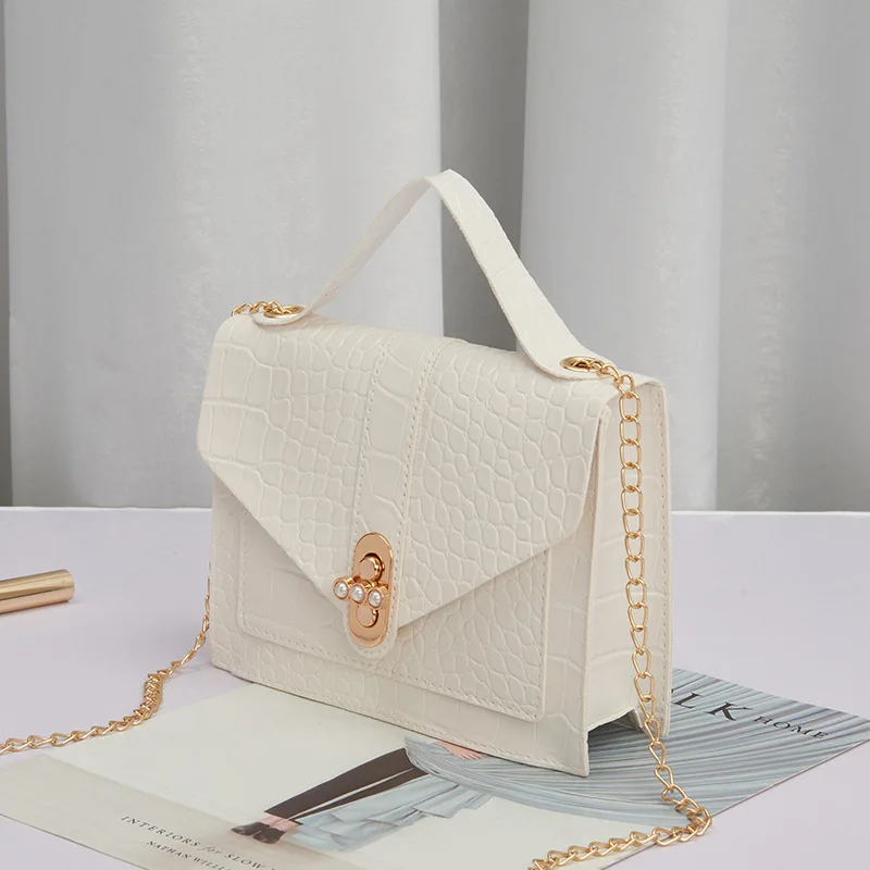 

Mobile Phone Bag Color Matching Crocodile Pattern Pearl Lock Chain Small Square Bag Shoulder Diagonal Portable