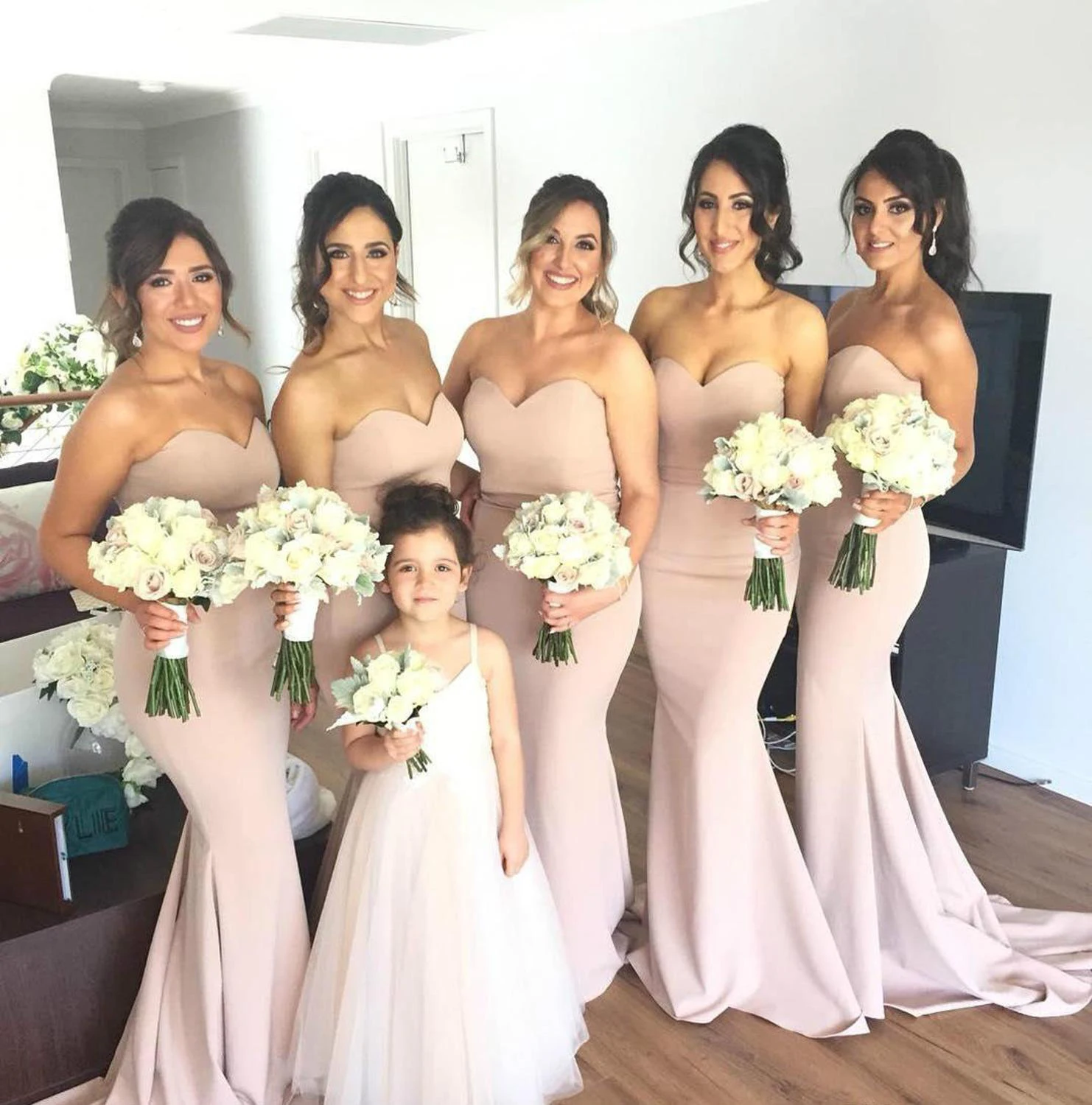 Дешевое платье подружки невесты с милой русалочкой летнее официальное в