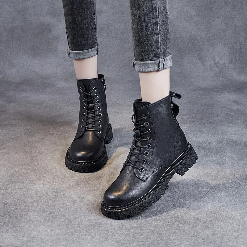 

Новые ботинки, женские дизайнерские зимние ботинки на платформе, брендовая большая женская обувь, стильные женские осенние ботинки с кругл...