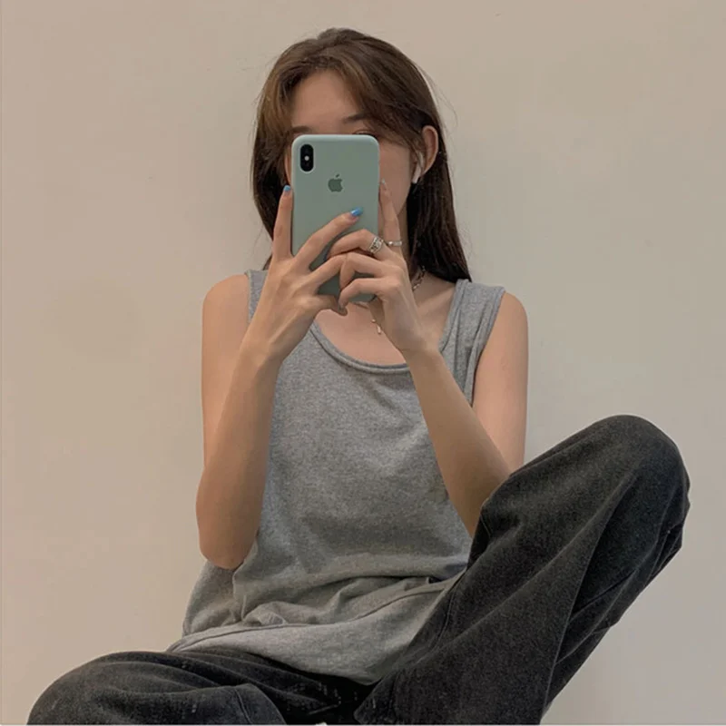 Спортивная майка женская летняя внутренняя одежда верхняя серая футболка без