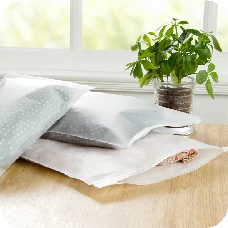 4Pcs Swimming Bags Matte Frosted Travel Pouch Swimming Bag Sealed Waterproof Transparent Ziplock Bag For Clothing Bras Shoes New