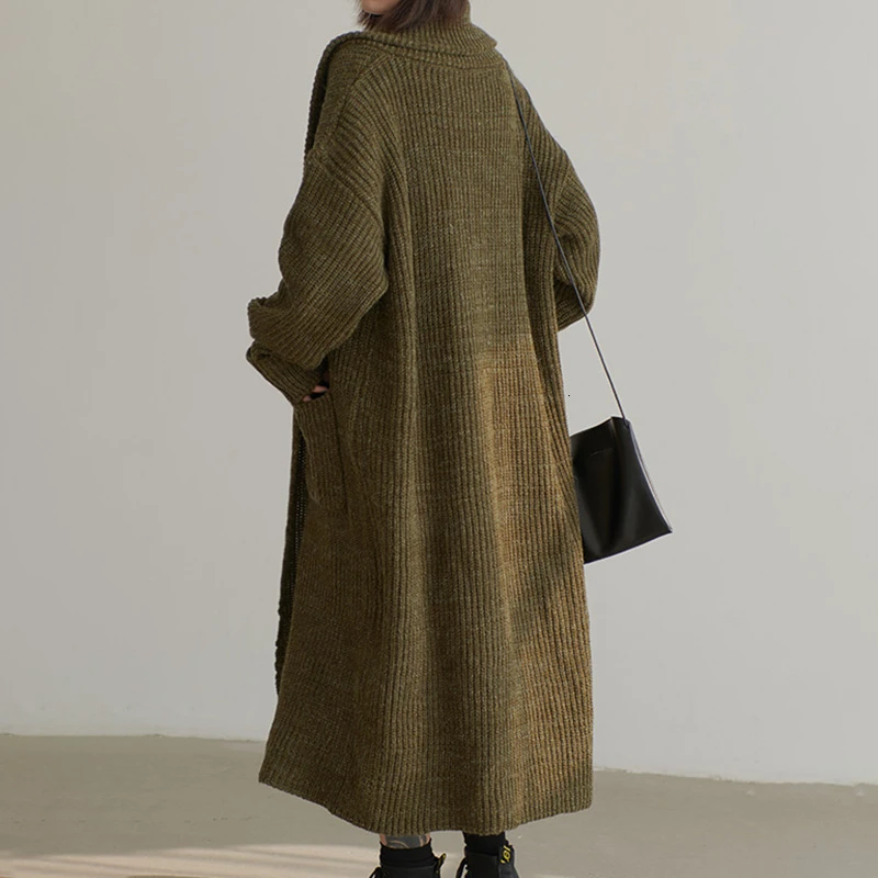 Женский вязаный свитер TWOTWINSTYLE повседневный Свободный кардиган с отложным