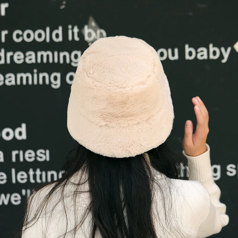 

2020 Women Winter Bucket Hat Faux Fur Warm Fashion Women Lady Bucket Caps Solid Outdoor Winter Hat For Women