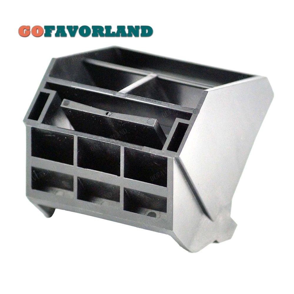 Кронштейн крепления радиатора нижний левый черный пластиковый 17117542517 для BMW E60 E61