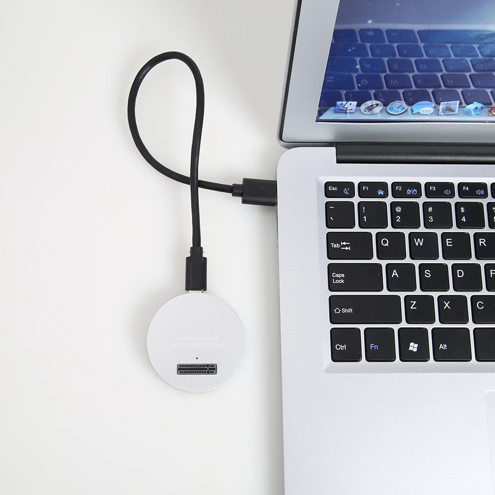 

USB3.1 Type C Solid State Drive Box Enclosure Aluminum Alloy M.2 NVMe PCI-E SSD Mobile External Case Adapter