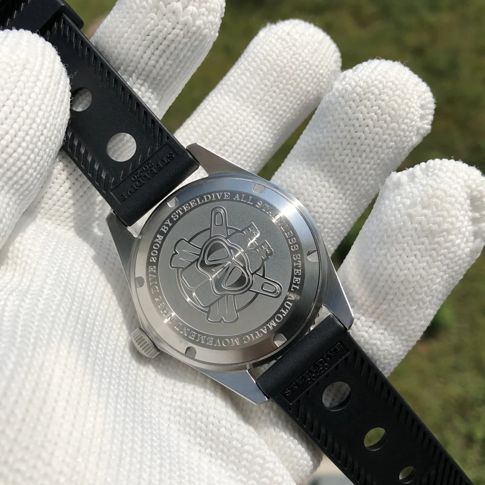 

Steeldive Watch SD1965 Diving Mechanical Mens Stainless Steel Sapphire Men Automatic Watches Ceramic Bezel Luminous Dive Watch