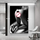 Привлекательная женщина с винным стеклом, холст, живопись, современные черно-белые обнаженные постеры и принты, настенные художественные картины для декора спальни