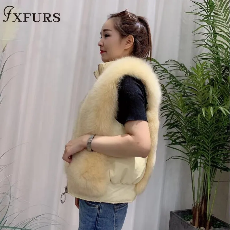 Женский жилет на утином пуху теплая безрукавка из натурального Лисьего меха без