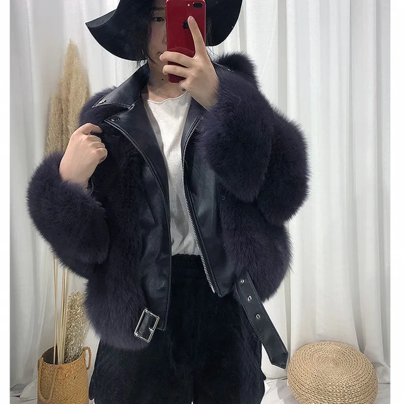 Женская теплая тонкая зимняя куртка из натурального меха Роскошная Шуба Лисьего
