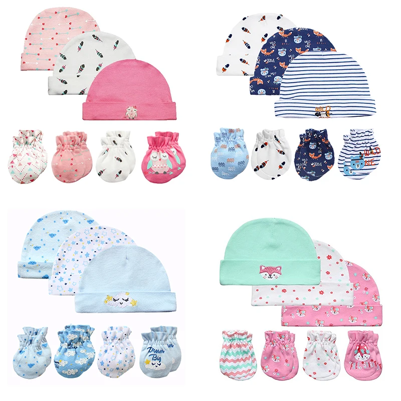 

Newborn Baby 3 Caps and 4 Scratch Mittens 0-3 Month Baby Accessories 100% Cotton Hat&Gloves