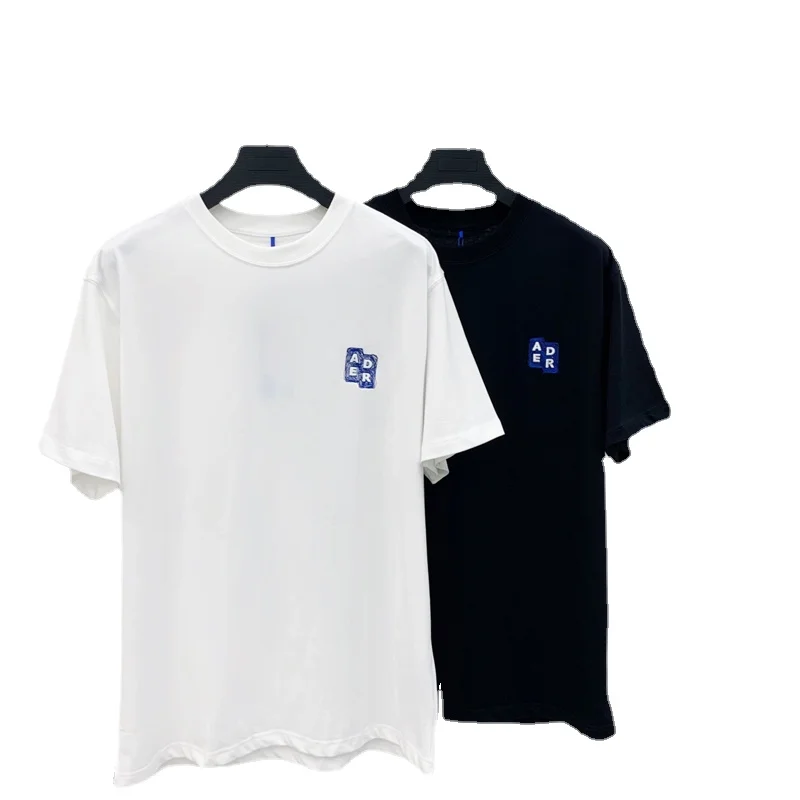 

HaleyChan Korean Trend of Irregular Embroidery Short-sleeved Men's and Women's Same Couple T-shirt Heavyweight Cotton Tee