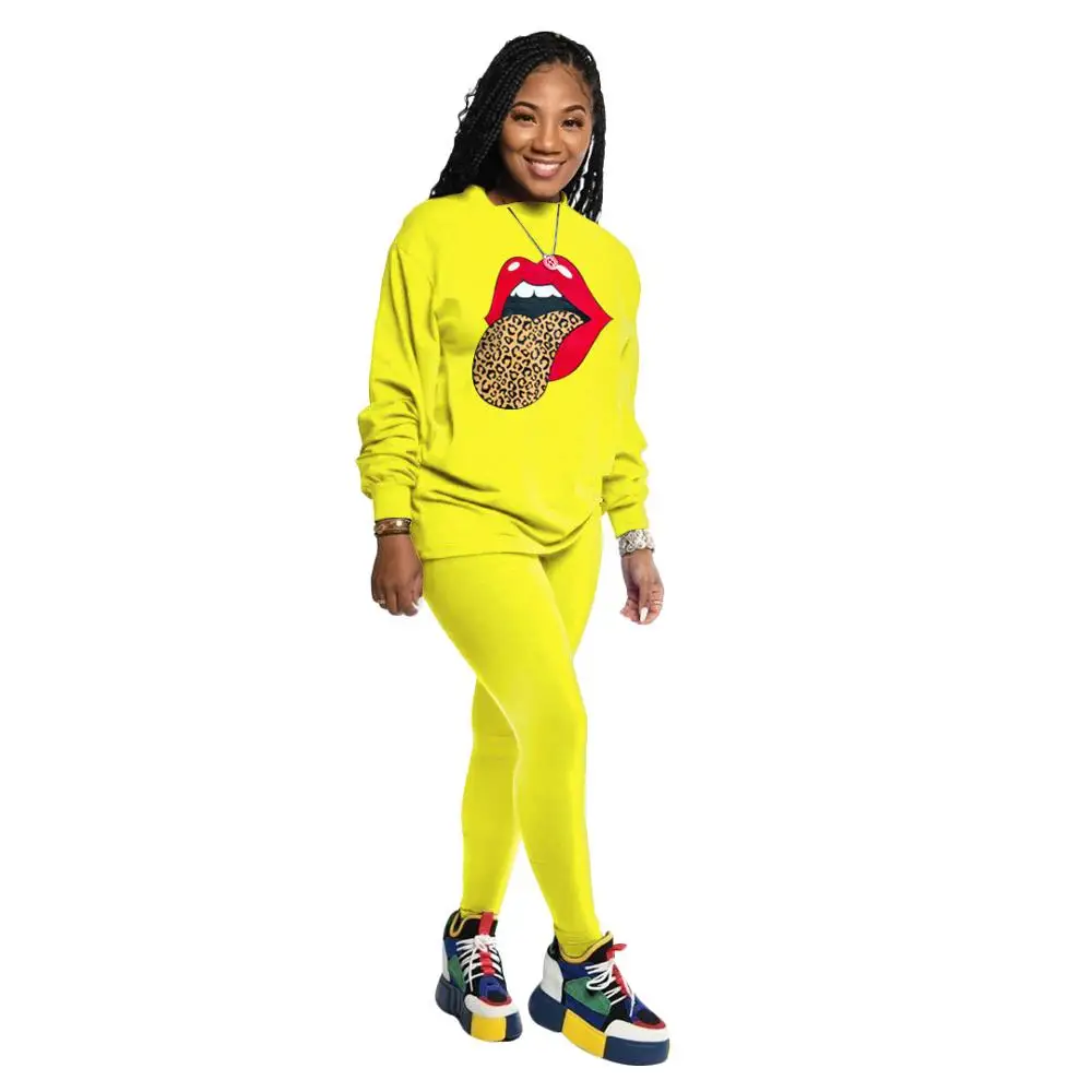 

Женский спортивный костюм из двух предметов: топ и брюки размера плюс