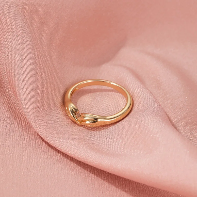 

2020 New hold your hand men and women ring fashion Simple holding hands couple rings fashion gold rings gift jewelry