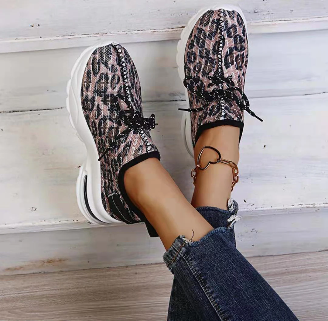 

New 2021 Spring Women's Vulcanized Shoes Fashion Slip-on Sneakers Suede Leopard Print Running Shoes Casual Shoes For Women