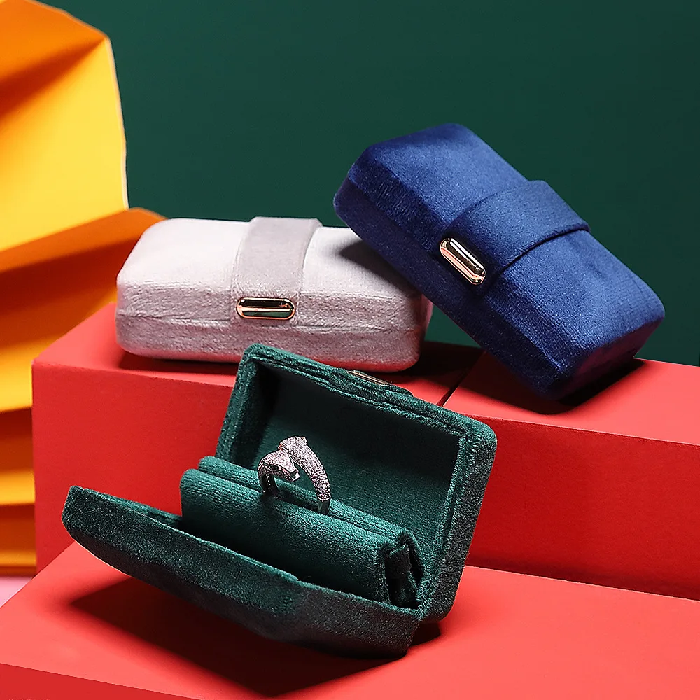 New Suede Ring Necklace Box Jewelry Iron Box Hand Accompany Gift Packaging Small Box Jewelry Storage Box