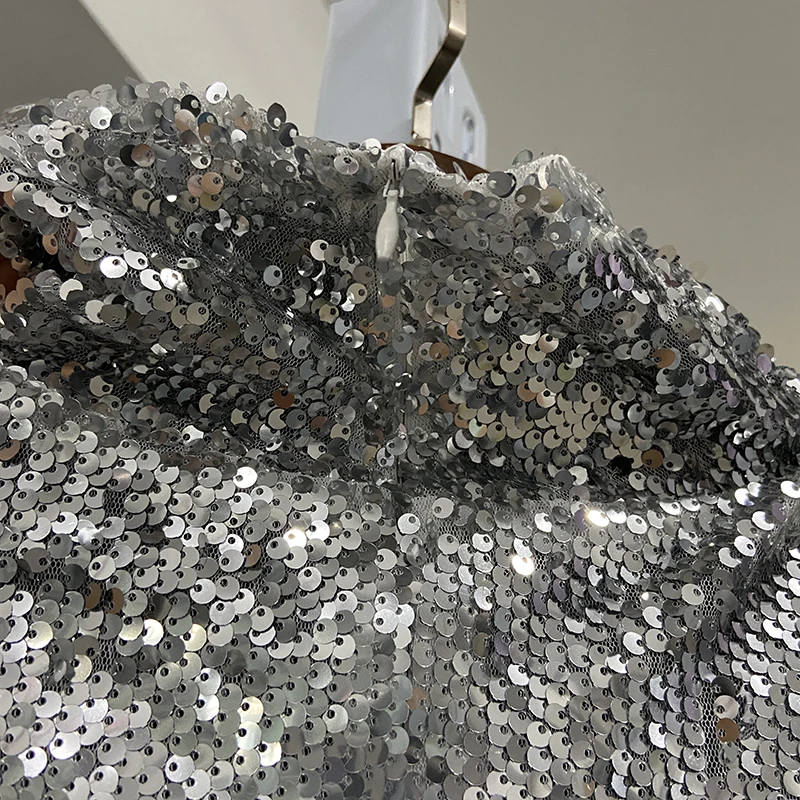

DEAT 2021 New spring And Winter Turtleneck Full Sleeves Sequins Fashion Women T-shirt Elastic Sequined Top WC83910XL