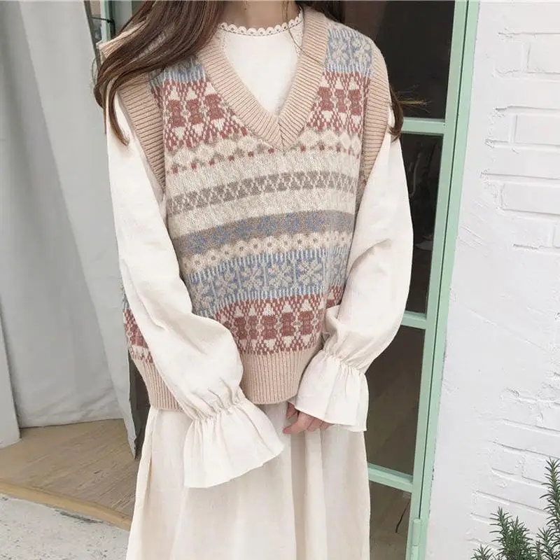 

Autumn Korean jacquard embroidery V-neck knitted contrast vest students' waistcoat sleeveless sweater Pullover