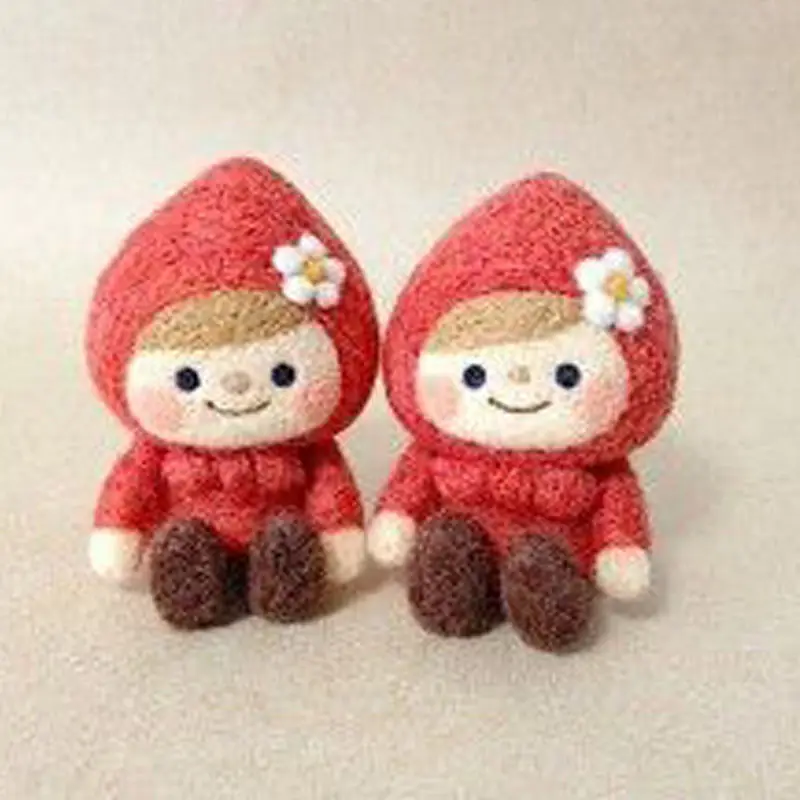 

Nonfinished Handicraft DIY Wool Felt Cute Strawberry Tomato Baby Creative Gift Craft Toy Doll Poked Felting Material Package Set