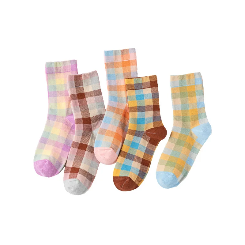 

Brown Crew Street Fashion Block Socks Gradient Gradual Change Mosaic Lattice Checked Medium Tube Mesh Red Women Autumn Art Ins