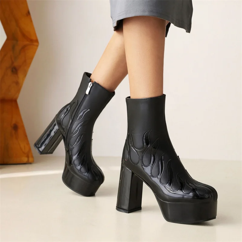 Женские ботильоны на платформе и очень высоком каблуке осенне-зимние ботинки в