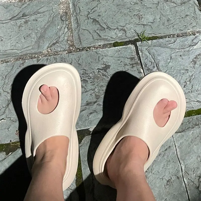 LLUUMIU-Zapatillas de marca de lujo para hombre y mujer, chanclas de playa con agujeros, zapatos de verano, zuecos de jardín