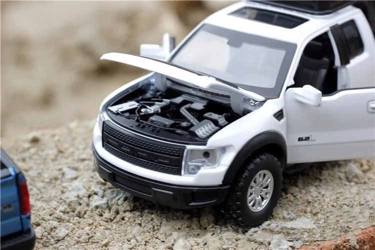 1:32 Ford Raptors F150, модель автомобиля из сплава, игрушка с оттягиванием, флеш и музыка, литье под давлением, металлический пикап, модель, классический американский автомобиль для мальчиков