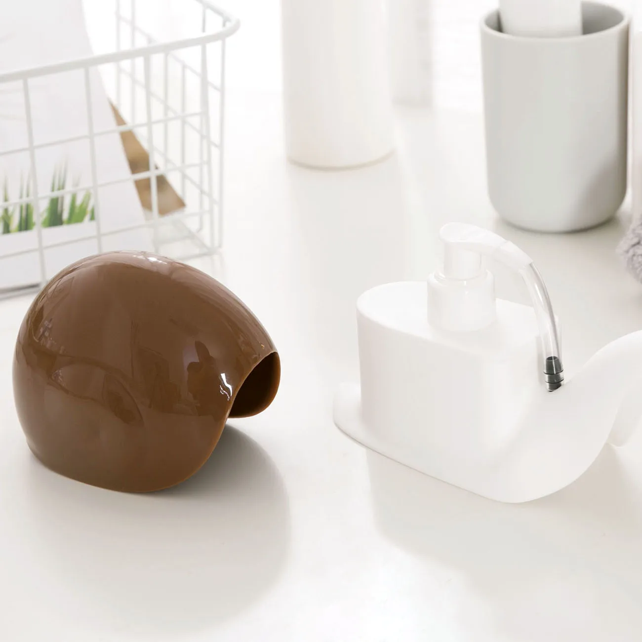 1 шт. Улитка Push type дезинфицирующее средство для рук дозаторы бутылок с лосьоном