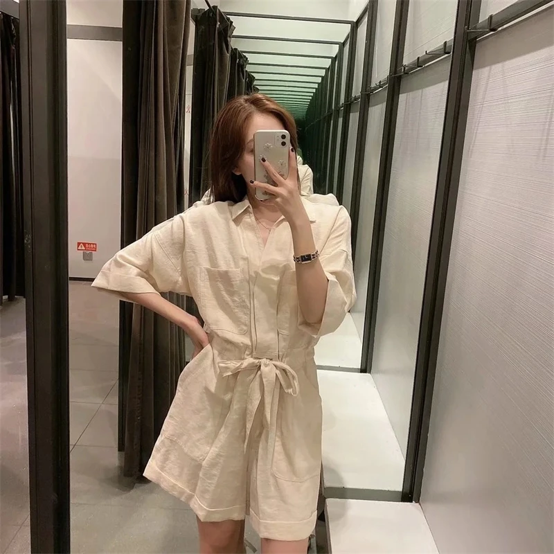 

YOSIBCD Women 2021 Chic Fashion With Pockets Loose Playsuits Vintage Adjustable Tied Back Elastic Female Short Jumpsuits Mujer