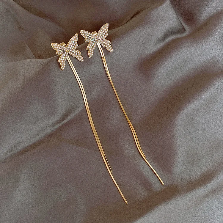 Женские серьги гвоздики с кисточками и бабочками модные простые в Корейском