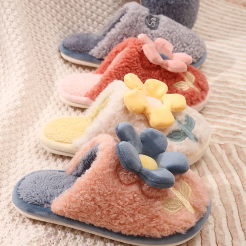 

Женские зимние тапочки, женские флоковые теплые домашние хлопковые тапочки с цветочным узором, женская домашняя обувь на плоской подошве