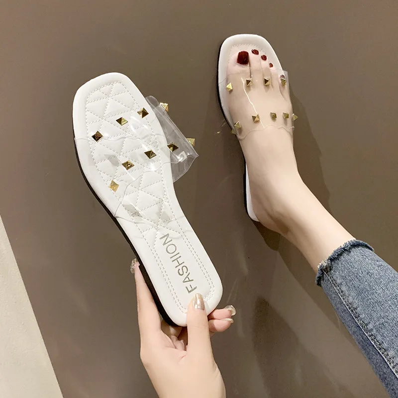 

Rivet Shoes Low Slippers Women Summer Rubber Flip Flops Pantofle Big Size Luxury Slides Hawaiian 2021 Soft Designer Basic PU Fab