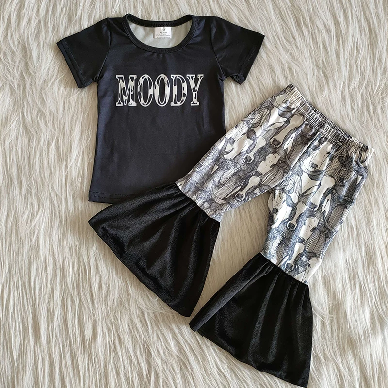 

Оптовая продажа, Детские наряды, комплект детской одежды из бутика, черная рубашка с коротким рукавом и Муди, штаны с принтом коровы и колоко...