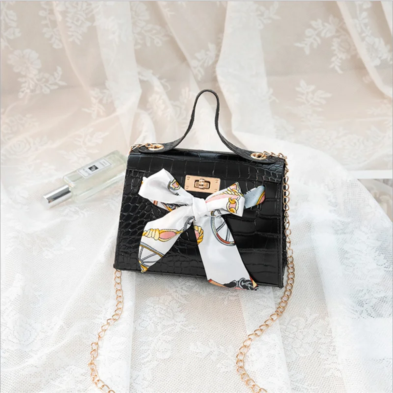 

New Fashion Women's Bag Crocodile Pattern Silk Scarf Shoulder Bag Leather Diagonal Bags Small Square Bag Mobile Phone Coin Purse