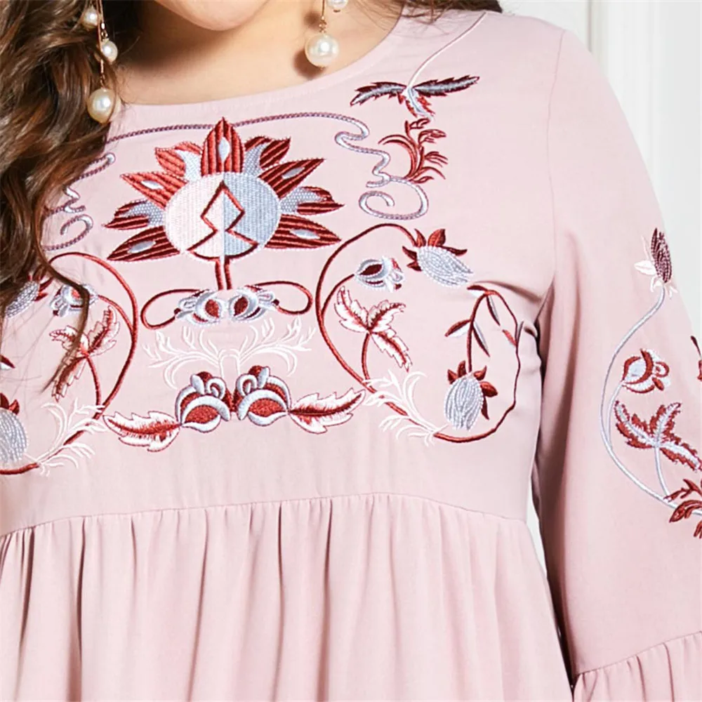 

Plus Size Muslim Women Long Dress Arab Abaya Embroidery Vintage Kaftan Dubai Ramadan Turkish Islamic Clothing Middle East Spring