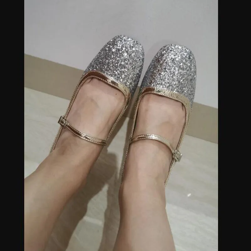 Туфли лодочки женские демисезонные на толстом высоком каблуке с серебристыми