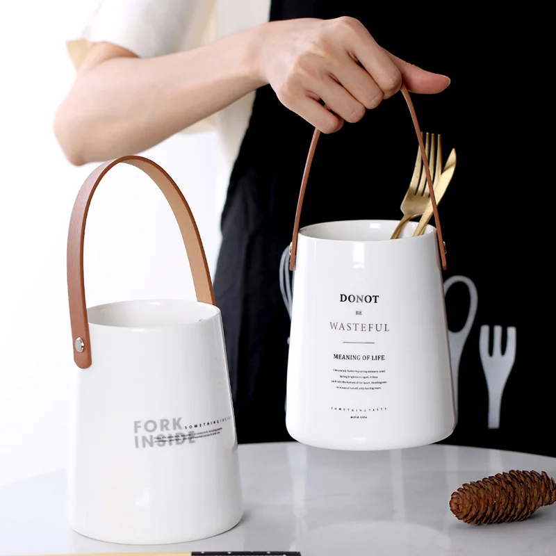 

1Pcs Ceramic Tableware Storage Barrel Fruit Plate/disc Salad Bowl with Leather Handle Kitchen Decorative Tray Storage Container