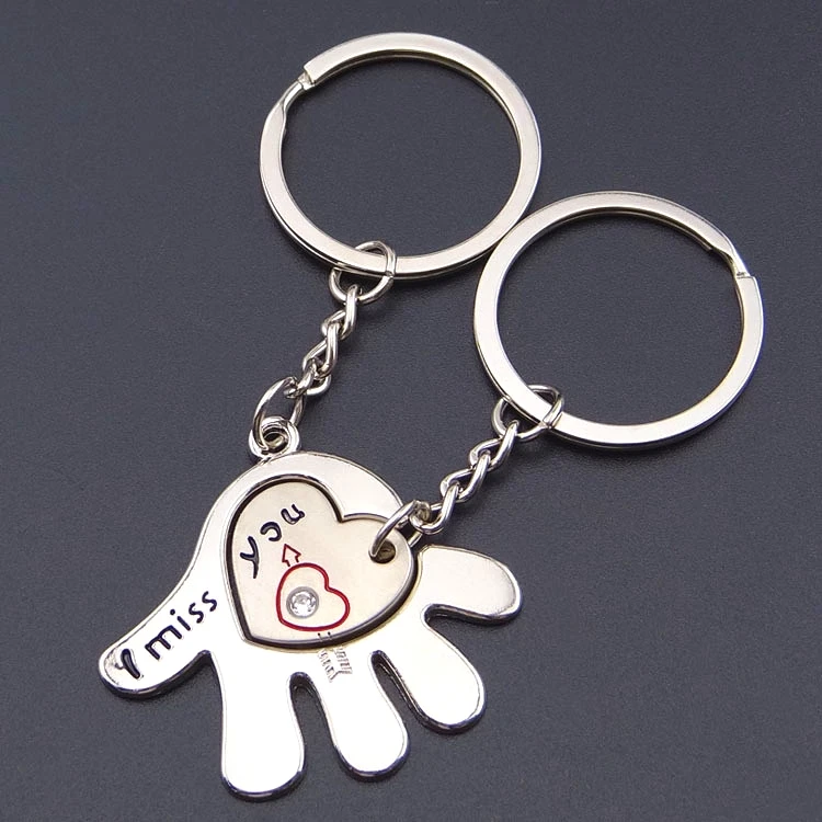 

FREE SHIPPING BY DHL 200pairs/lot Wholesale Zinc Alloy Heart in Hand Couple Keychains Novelty Heart Keyrings for Lovers