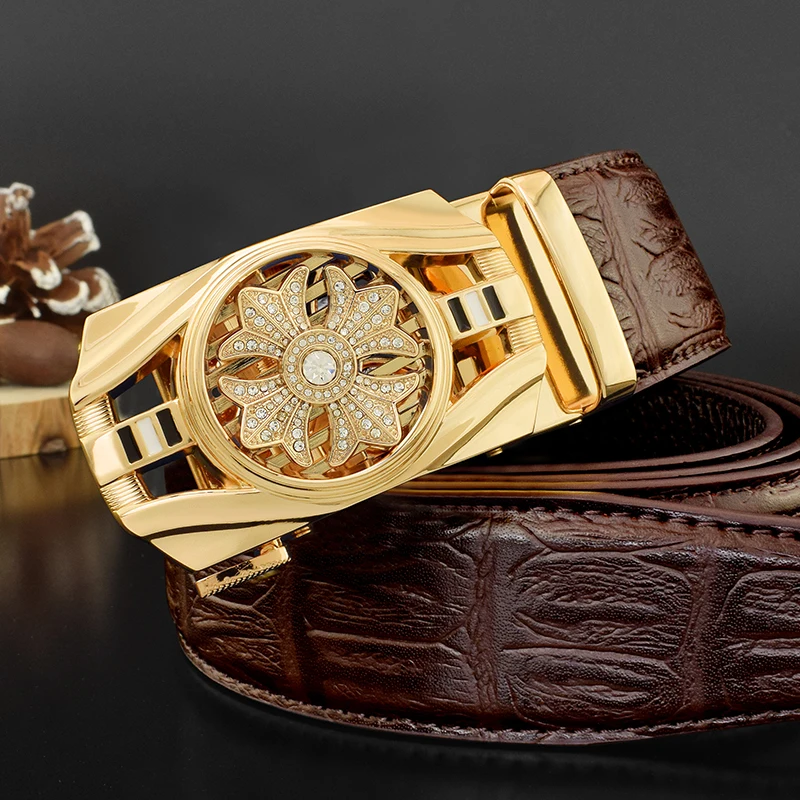 

Вращающийся пояс синий мужской кожаный ремень с автоматической пряжкой кожаные модные Versitile корейской моды «крокодиловая кожа»