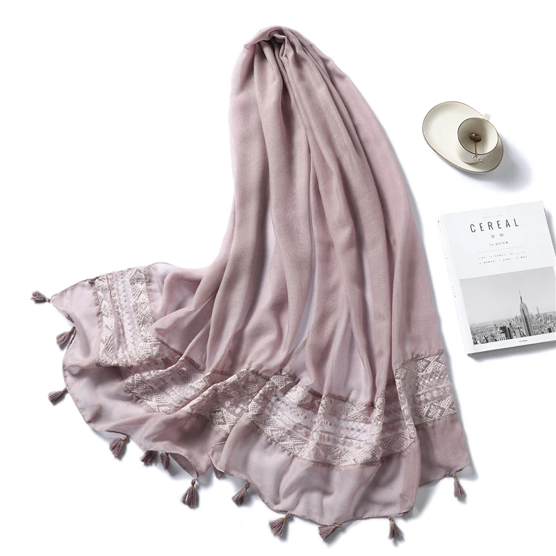 

Ontwerp Merk Vrouwen Sjaal Hijaabs Voor Lady Effen Kleur Kwastje Mode Sjaals En Wraps Pashmina Bandana Vrouwelijke Foulard