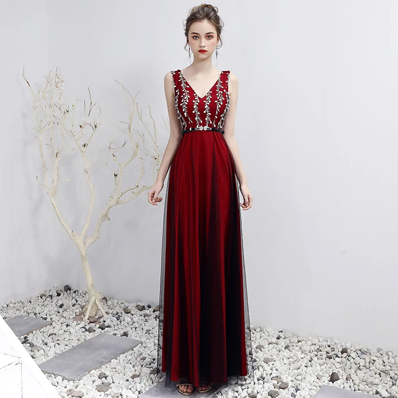 

Sweet Flower Tassel Female Wedding Party Pleated Dresses Sexy Elegant V-Neck Formal Chinese Dress Slim Banquet Long Prom Gown