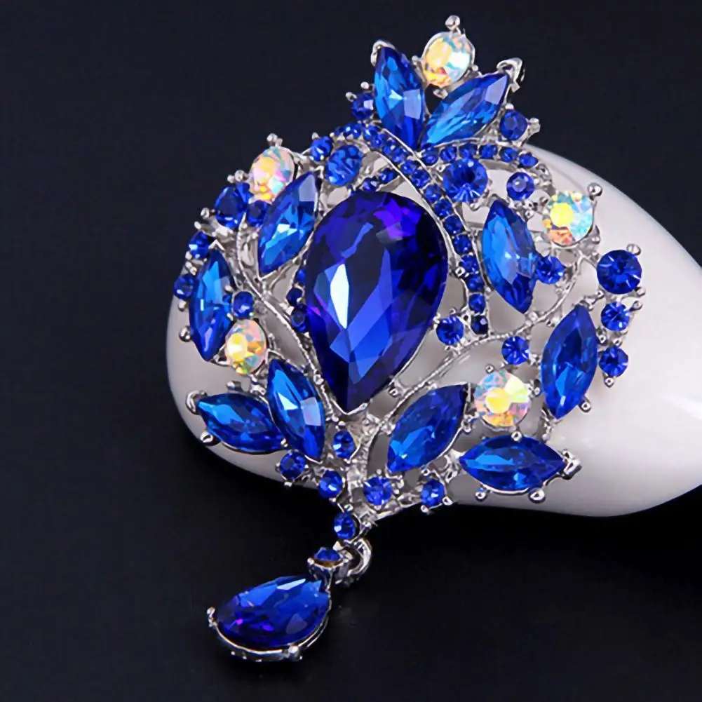

Brooch Water Drop Rust-resistant Alloy Elegant Clothes Pin for Banquet Fashion Jewelry Brooches
