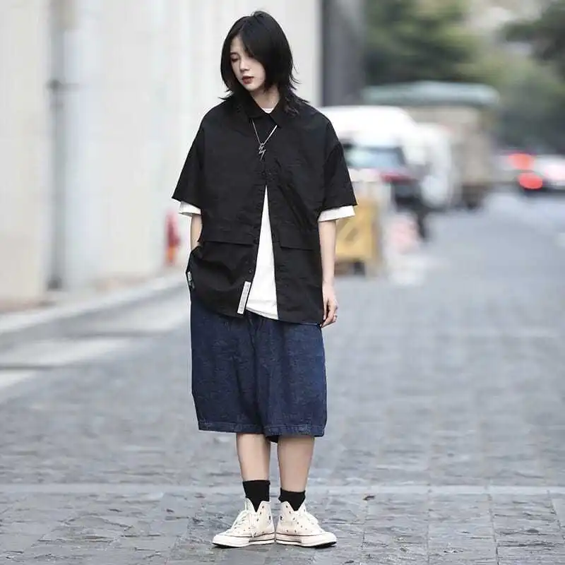 

Новинка лета 2021, свободная Корейская рубашка в японском стиле ретро для мальчиков и девочек с коротким рукавом, Повседневный Кардиган, руба...