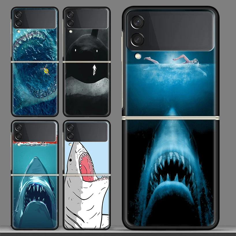 

Ocean Monster Shark Swimming Black Phone Case For Samsung Galaxy Z Flip 3 PC Cover ZFlip 3 5G Luxury Art Pattern Bumper Coque